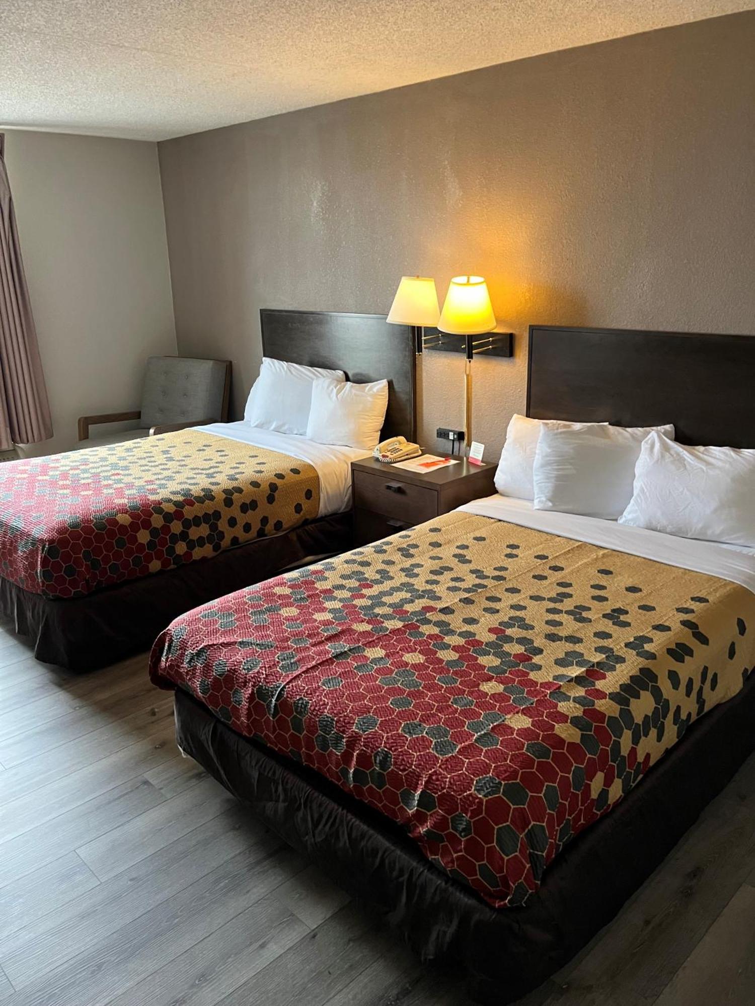Red Carpet Inn Quantico Дъмфрис Екстериор снимка